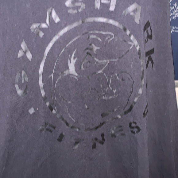 An XL used black cotton/elastane women’s Gym Shark shirt.  Has some logo wear. - Picture 2 of 3